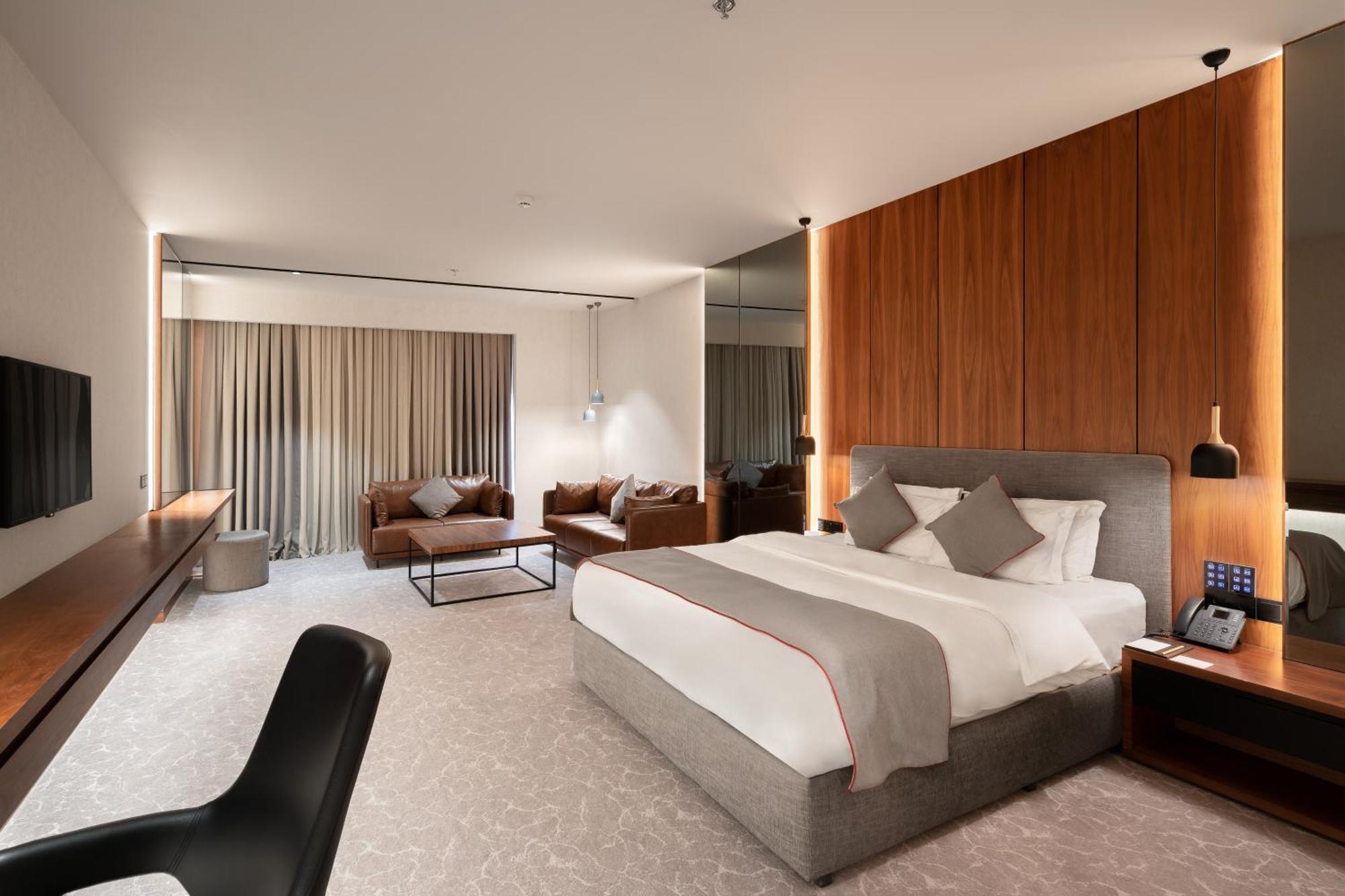 Ramada By Wyndham - Sulaymaniyah Salim Street Hotel Екстериор снимка