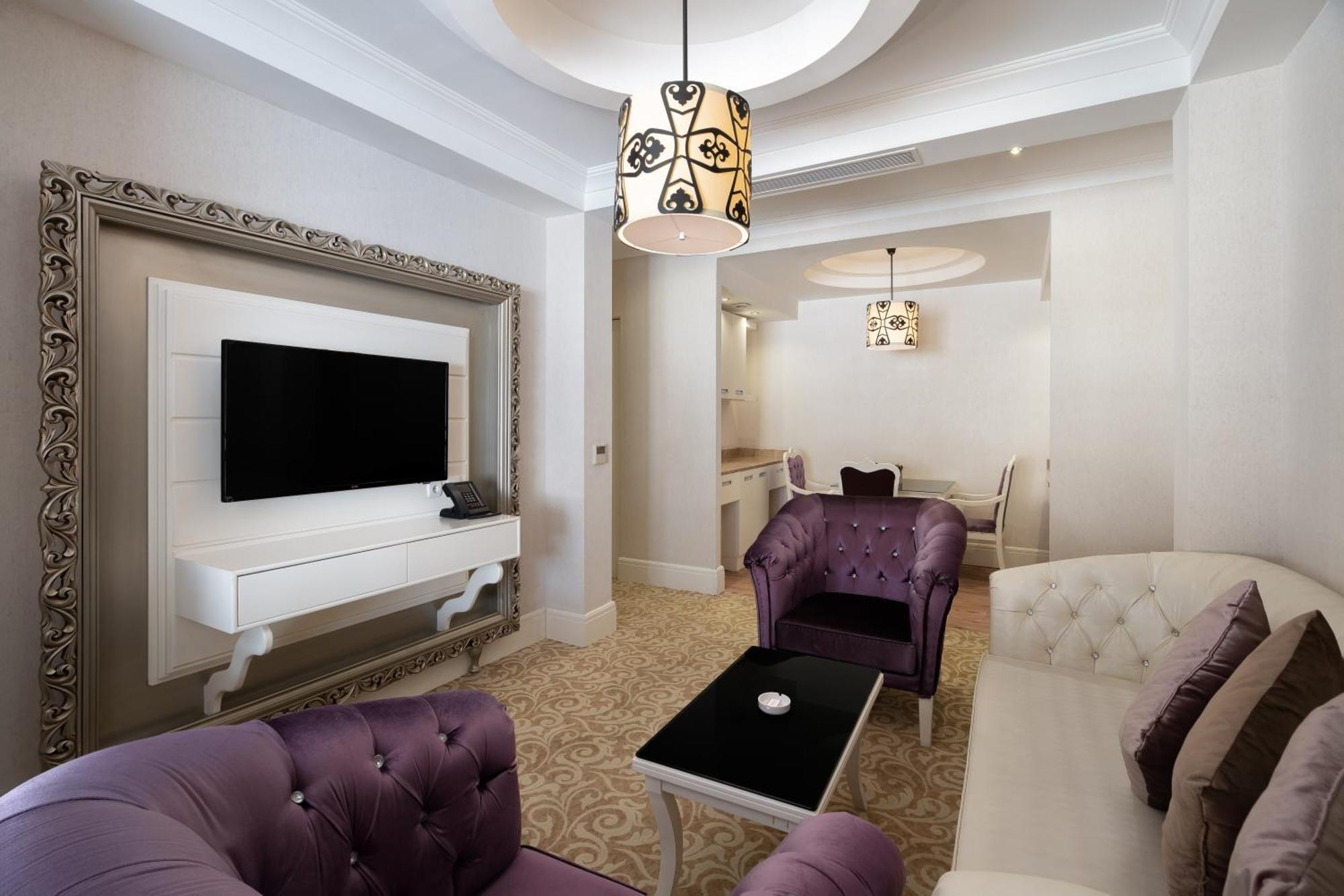 Ramada By Wyndham - Sulaymaniyah Salim Street Hotel Екстериор снимка