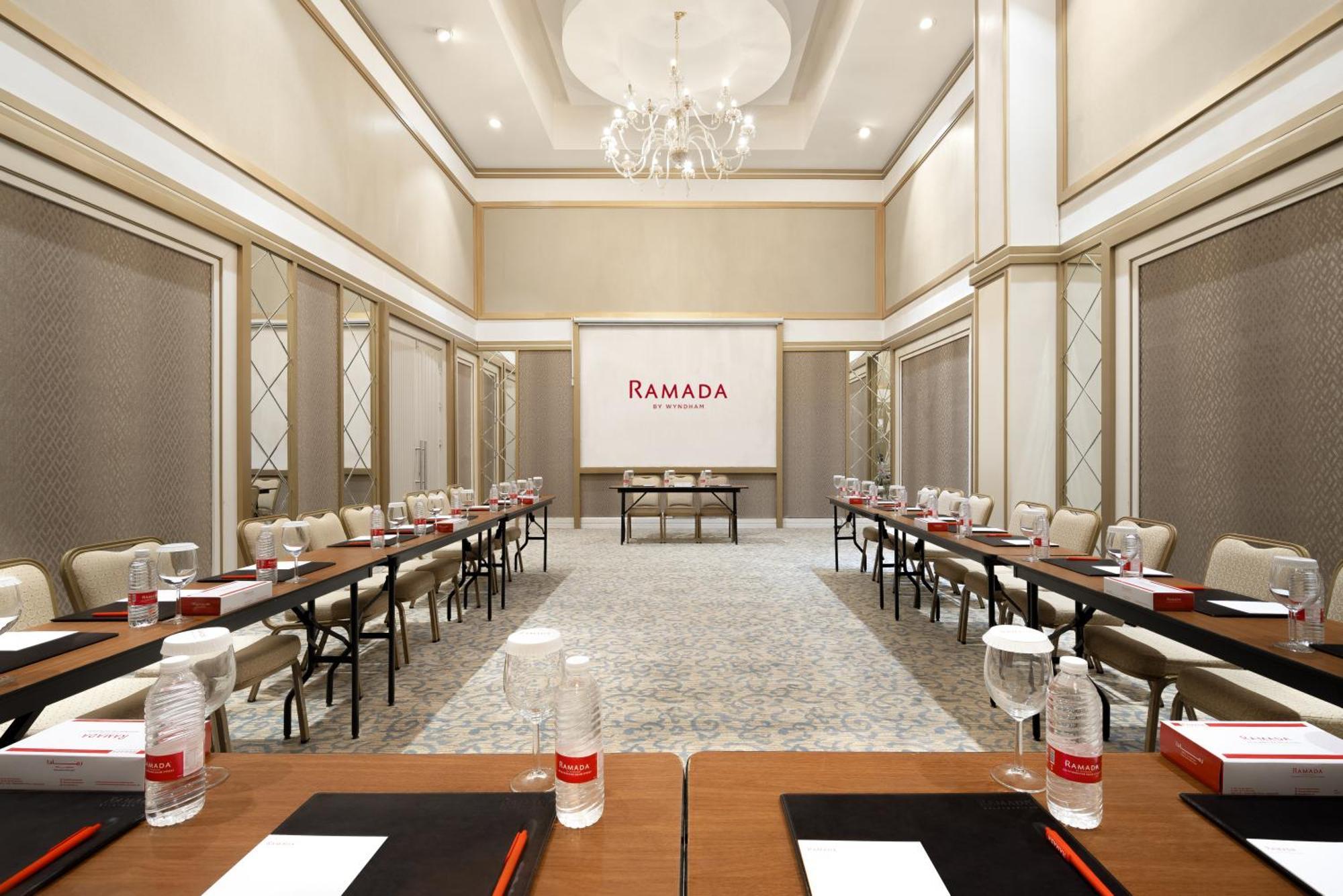 Ramada By Wyndham - Sulaymaniyah Salim Street Hotel Екстериор снимка