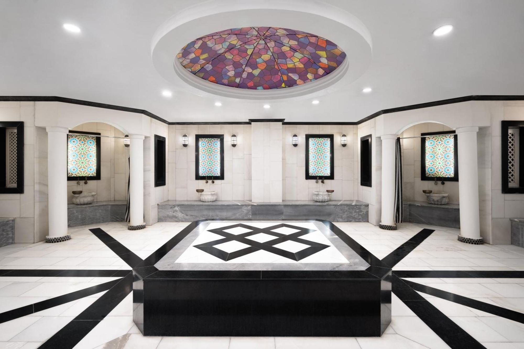 Ramada By Wyndham - Sulaymaniyah Salim Street Hotel Екстериор снимка